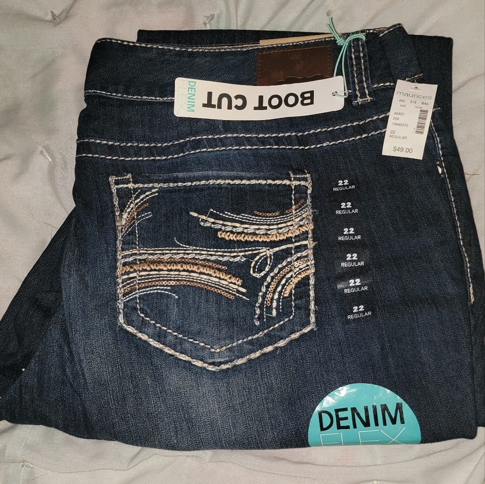 Plus Size 22